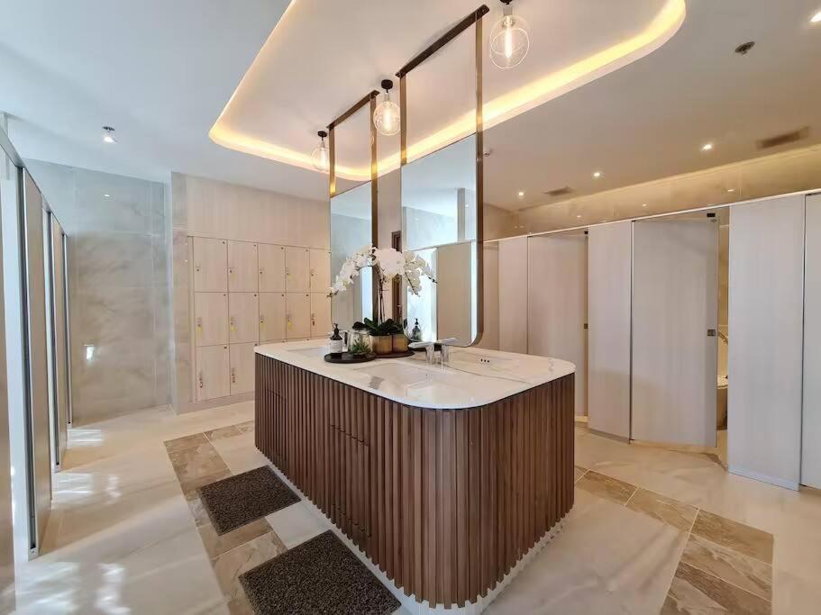 Astra Sky River High Floor,3 Bedrooms 97㎡ 山景房带浴缸 Chiang Mai Luaran gambar